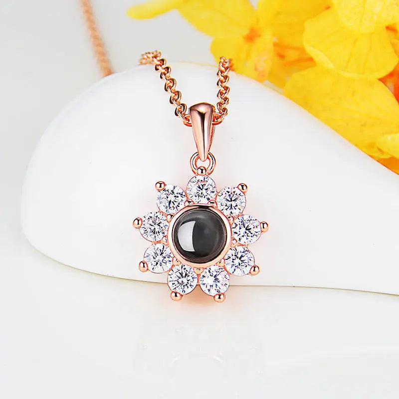 Sunflower Photo Projection Necklace – Keep Your Memories Close ✨ eprolo