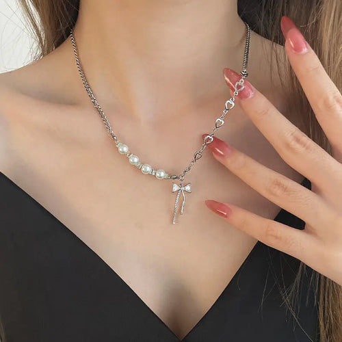Bow Pearl Necklace – A Touch of Elegance with a Cute Twist 🎀✨ eprolo
